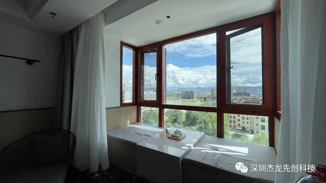 image012.jpg image012.jpg