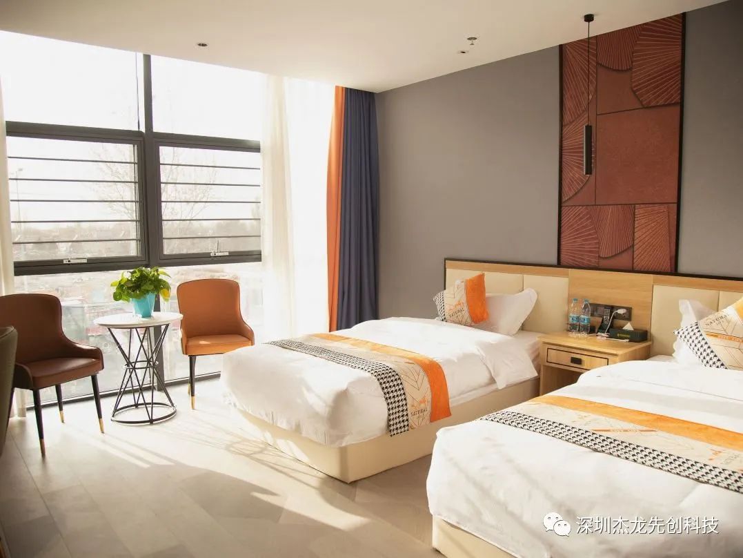 image010.jpg image010.jpg